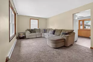279 Muenter Ave, Fond du Lac, WI 54935 - Photo 5