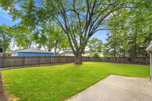 132 Blithe St, Green Bay, WI 54303 - Photo 23