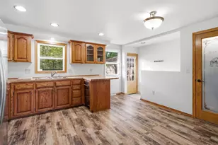 132 Blithe St, Green Bay, WI 54303 - Photo 5
