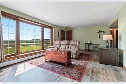 2565 S Pine Tree Road, De Pere, WI 54115 - Photo 5