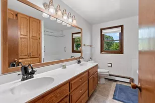 2565 S Pine Tree Rd, De Pere, WI 54115 - Photo 23