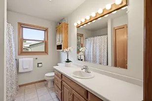 1405 Pinewood Ct, New London, WI 54961 - Photo 19