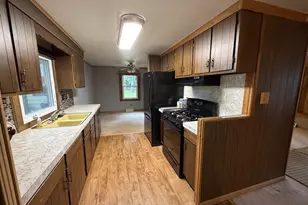 N6005 Lake Dr, Shawano, WI 54166 - Photo 7