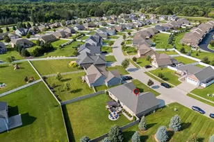 512 Pebblestone Cir, Hobart, WI 54155 - Photo 45