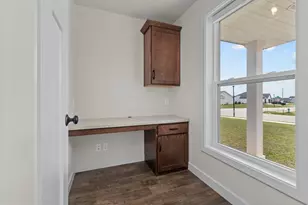 3846 E Zion Ln, Appleton, WI 54913 - Photo 15
