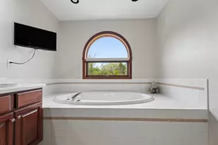 2809 Pine Ridge Rd, Oshkosh, WI 54904 - Photo 27
