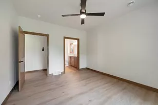 3152 E River Dr, Green Bay, WI 54301 - Photo 23