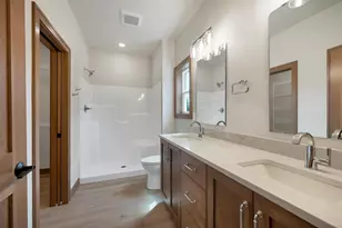 3152 E River Dr, Green Bay, WI 54301 - Photo 25