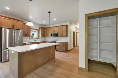 3152 East River Drive, Green Bay, WI 54301 - Photo 7