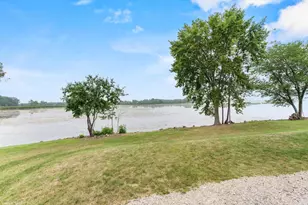 6392 Lakeshore Rd, Winneconne, WI 54986 - Photo 71