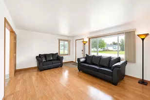 219 Cedar St, Ripon, WI 54971 - Photo 7