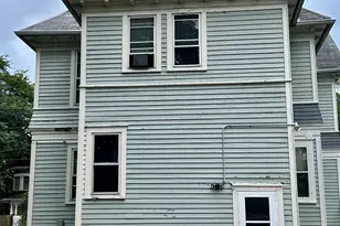 528 Mt Vernon St, Oshkosh, WI 54901 - Photo 5