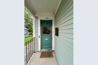 528 Mt Vernon Street, Oshkosh, WI 54901 - Photo 11