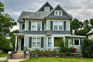 528 Mt Vernon St, Oshkosh, WI 54901 - Photo 1
