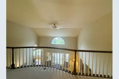 2591 Village Lane, Oshkosh, WI 54904 - Photo 37