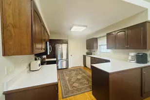 2591 Village Ln, Oshkosh, WI 54904 - Photo 13
