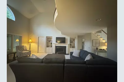2591 Village Lane, Oshkosh, WI 54904 - Photo 11