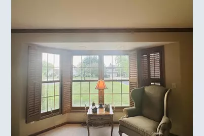 2591 Village Lane, Oshkosh, WI 54904 - Photo 35
