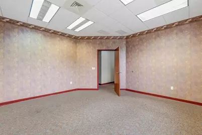 180 Knights Way #200, Fond du Lac, WI 54935 - Photo 21