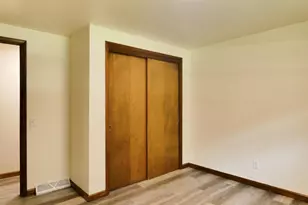 4347 Sandy Ln, Suamico, WI 54173 - Photo 29