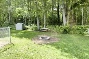 4347 Sandy Ln, Suamico, WI 54173 - Photo 17