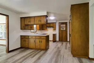 4347 Sandy Ln, Suamico, WI 54173 - Photo 13