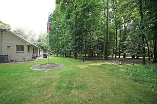 2077 Cormorant Ln, Suamico, WI 54313 - Photo 21
