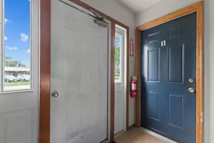 1860 Evans St, Oshkosh, WI 54901 - Photo 39