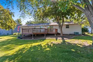 2766 Berken Ct, Green Bay, WI 54304 - Photo 11