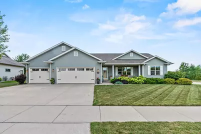 4301 Fieldcrest Drive, Kaukauna, WI 54130 - Photo 47