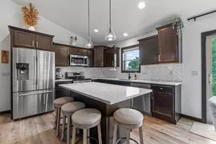 4301 Fieldcrest Dr, Kaukauna, WI 54130 - Photo 15