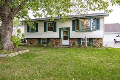 1049 Gillingham Road, Neenah, WI 54956 - Photo 1