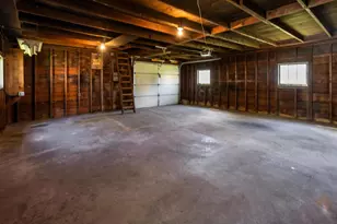 541 Ceape Ave, Oshkosh, WI 54901 - Photo 3