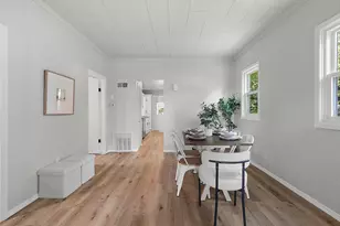 828 S Chestnut Ave, Green Bay, WI 54304 - Photo 9