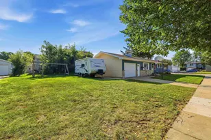 106 N Meadow St, Oshkosh, WI 54902 - Photo 23