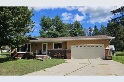 132 School Court, Shawano, WI 54166 - Photo 1