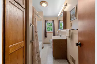 1544 Smith Street, Green Bay, WI 54302 - Photo 15