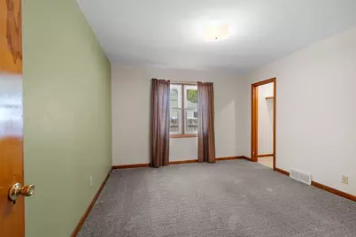 1544 Smith Street, Green Bay, WI 54302 - Photo 19