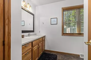 3023 E Greenleaf Dr, Appleton, WI 54913 - Photo 37