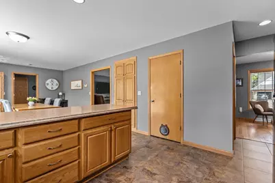 3023 E Greenleaf Drive, Appleton, WI 54913 - Photo 9