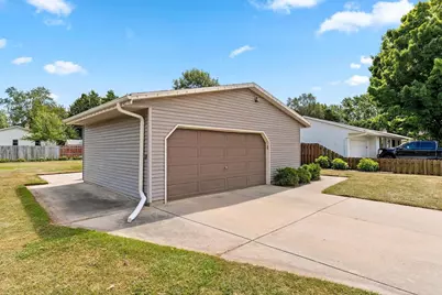 487 Superior Road, Green Bay, WI 54311 - Photo 33