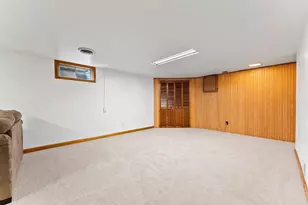 487 Superior Rd, Green Bay, WI 54311 - Photo 15