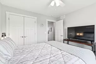 2601 St Thomas Ln, Neenah, WI 54956 - Photo 13