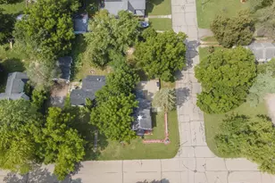 131 Pine St, Waupaca, WI 54981 - Photo 41