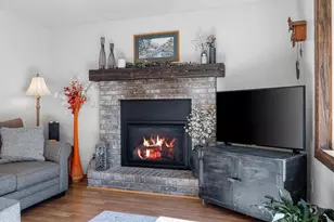 1016 Chantel St, Green Bay, WI 54304 - Photo 5