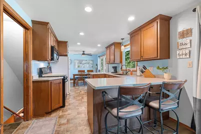 1016 Chantel Street, Green Bay, WI 54304 - Photo 11