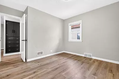 1028 Tyler Avenue, Oshkosh, WI 54902 - Photo 21