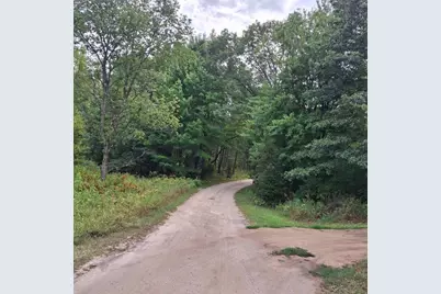 W7695 Airport Road, Crivitz, WI 54114 - Photo 9