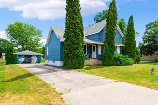 2706 Shore Dr, Marinette, WI 54143 - Photo 23