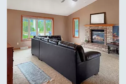3136 Egan Lane, Green Bay, WI 54311 - Photo 3